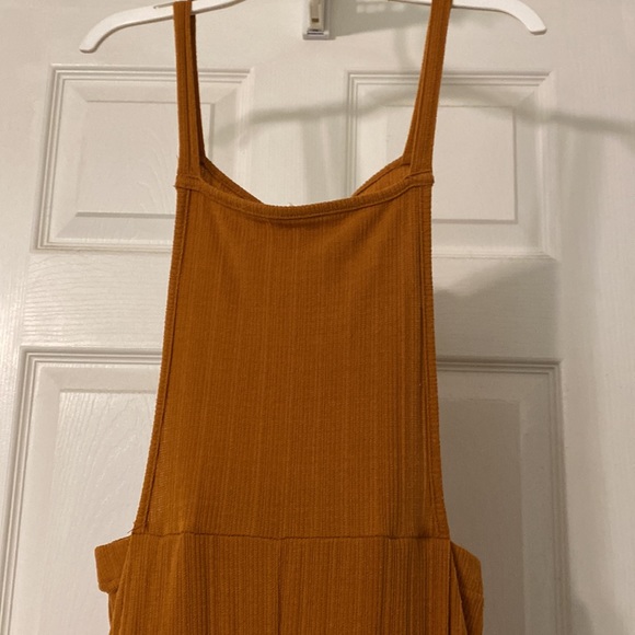 Excellent condition jumpsuit - Picture 3 of 4